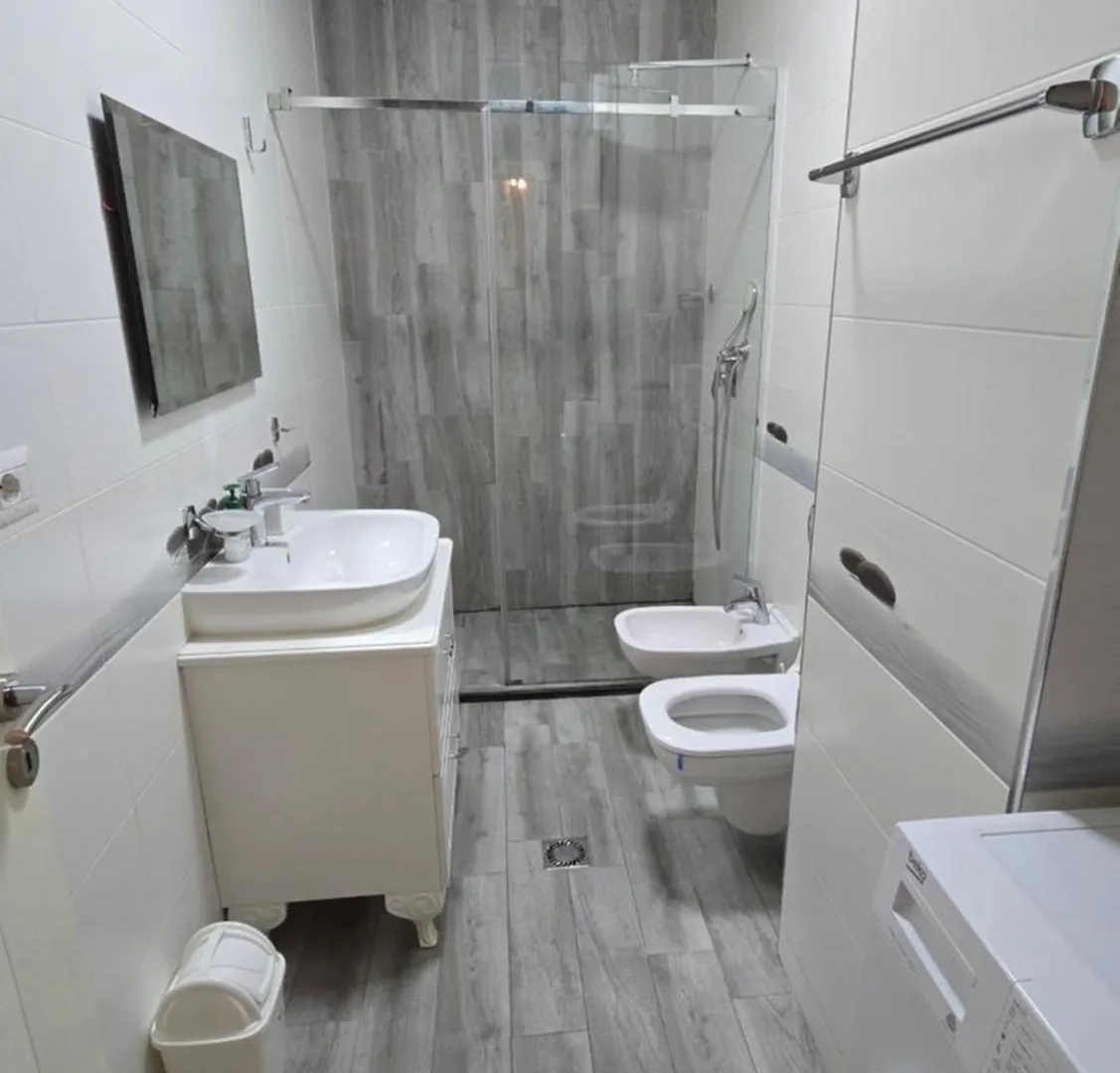 Teduktu Apartment Near City Center Tirana 0*,